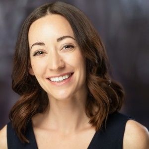 Meet your Posher, Tia